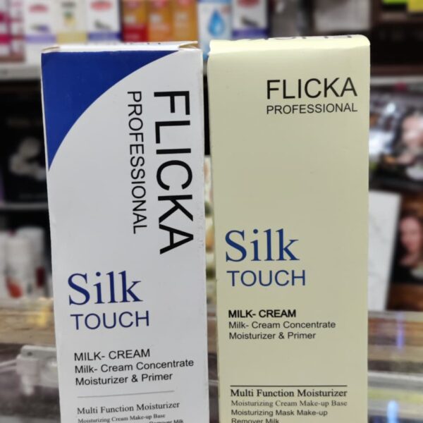 Flicka Moisturizer and primer